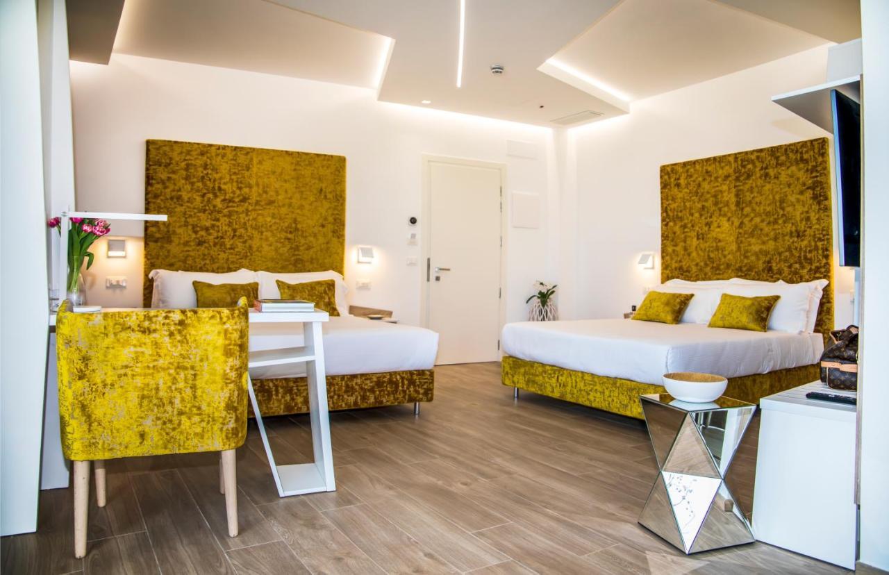 One Design Hotel Rimini Bagian luar foto