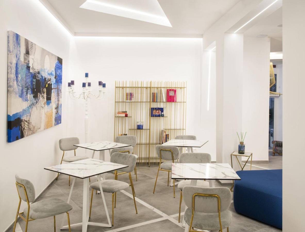 One Design Hotel Rimini Bagian luar foto
