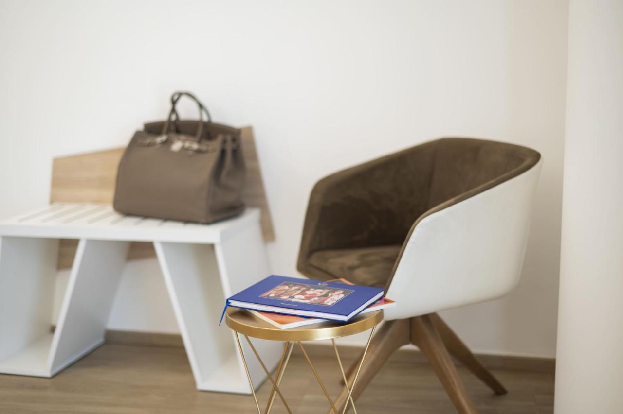 One Design Hotel Rimini Bagian luar foto