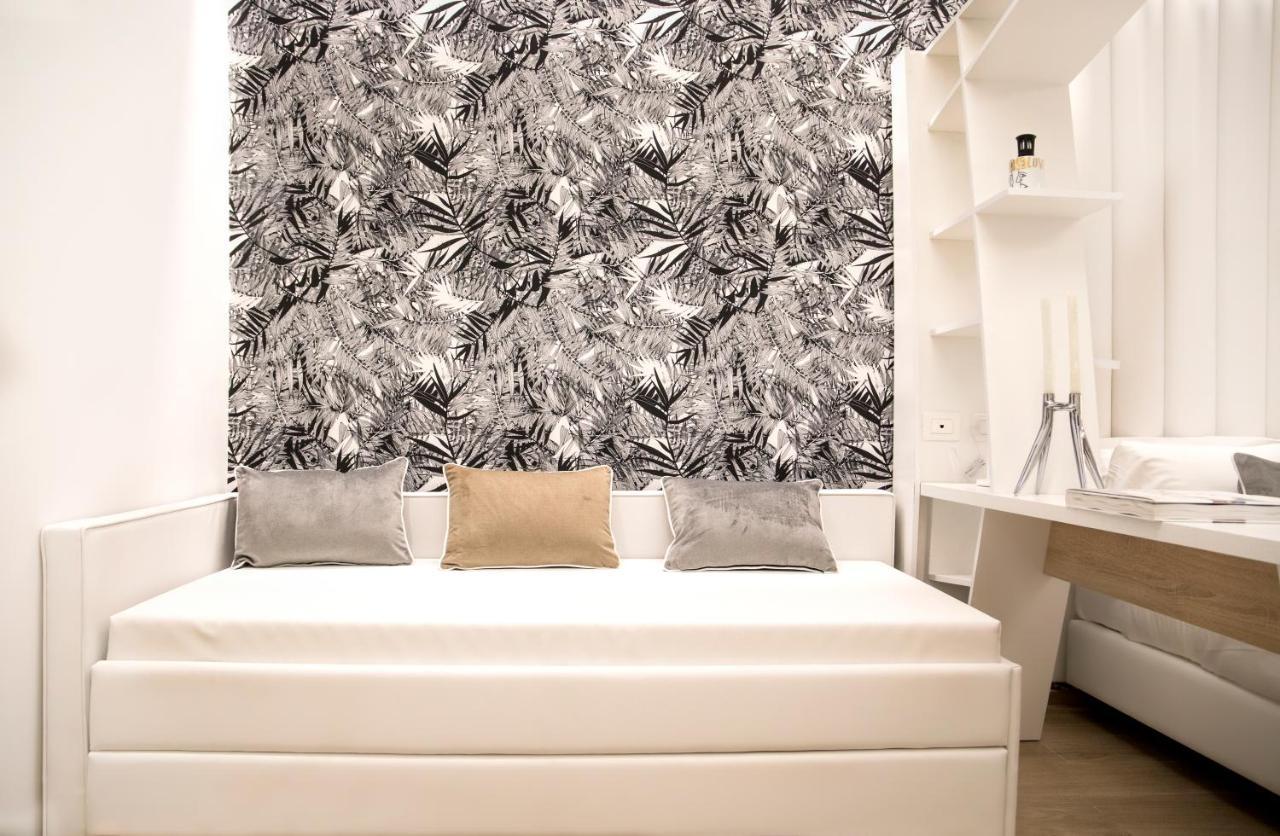 One Design Hotel Rimini Bagian luar foto